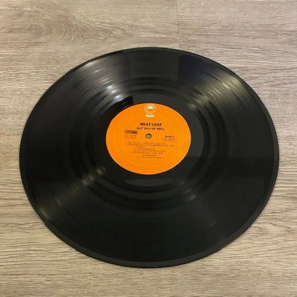 Meat Loaf Bat Out Of Hell Vintage Vinyl LP 1977 Epic Record PE-34974 - Picture 6 of 6